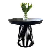 Pyöreä ruokapöytä mustilla jaloilla, 100 - 180 cm ALEXANDER